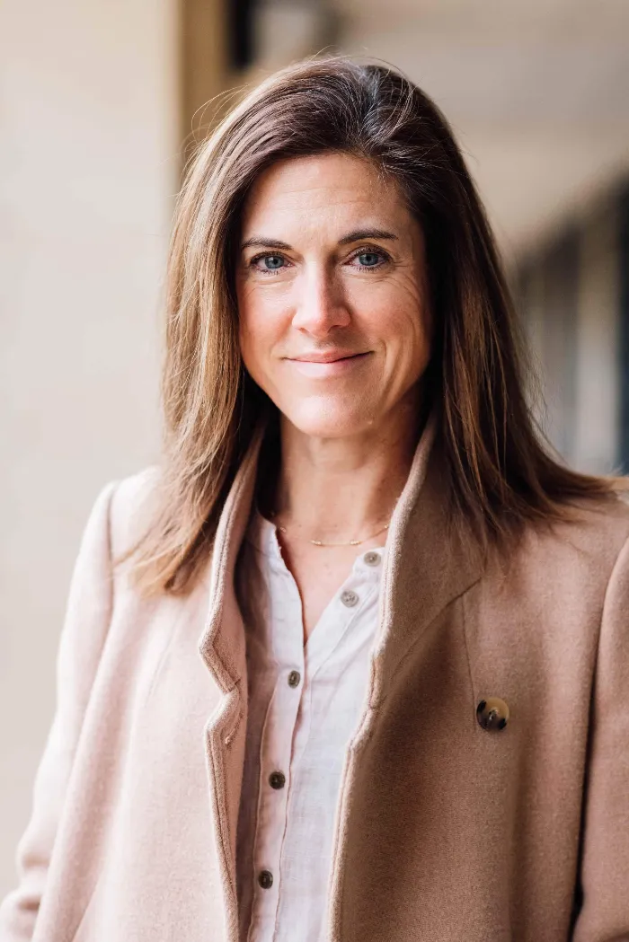 Portrait of Lisa LLoyd